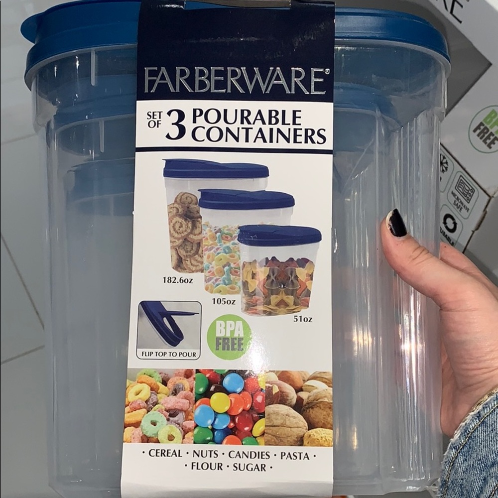 Set of 3 pourable containers